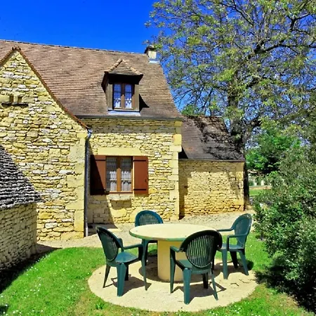 Combas Village De Gites Saint-Crepin-et-Carlucet Exterior photo