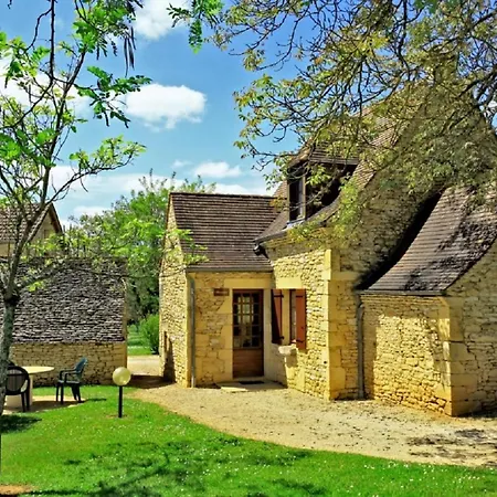 Combas Village De Gites Saint-Crepin-et-Carlucet Exterior photo
