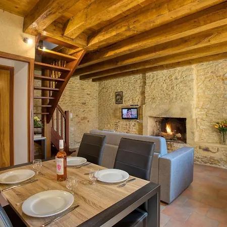Combas Village De Gites Saint-Crepin-et-Carlucet Exterior photo