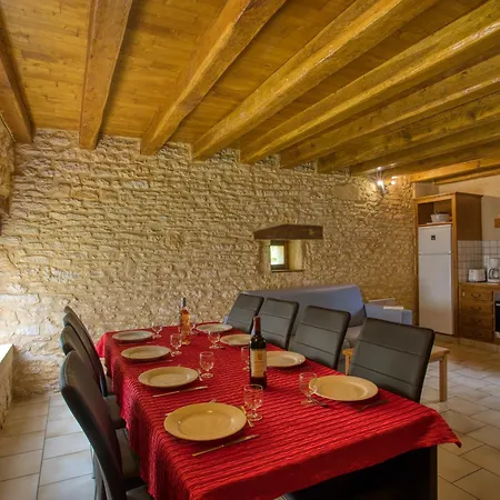 Combas Village De Gites Saint-Crepin-et-Carlucet Exterior photo