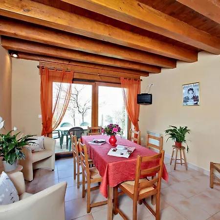 Combas Village De Gites Saint-Crepin-et-Carlucet Room photo