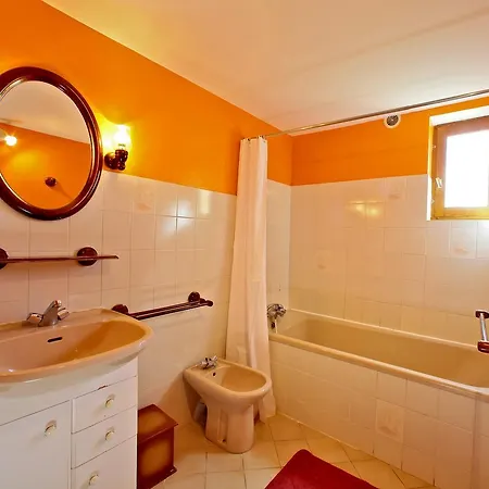 Combas Village De Gites Saint-Crepin-et-Carlucet Room photo