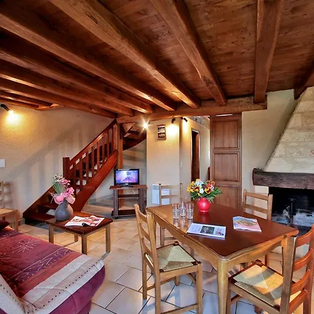 Combas Village De Gites Saint-Crepin-et-Carlucet Room photo