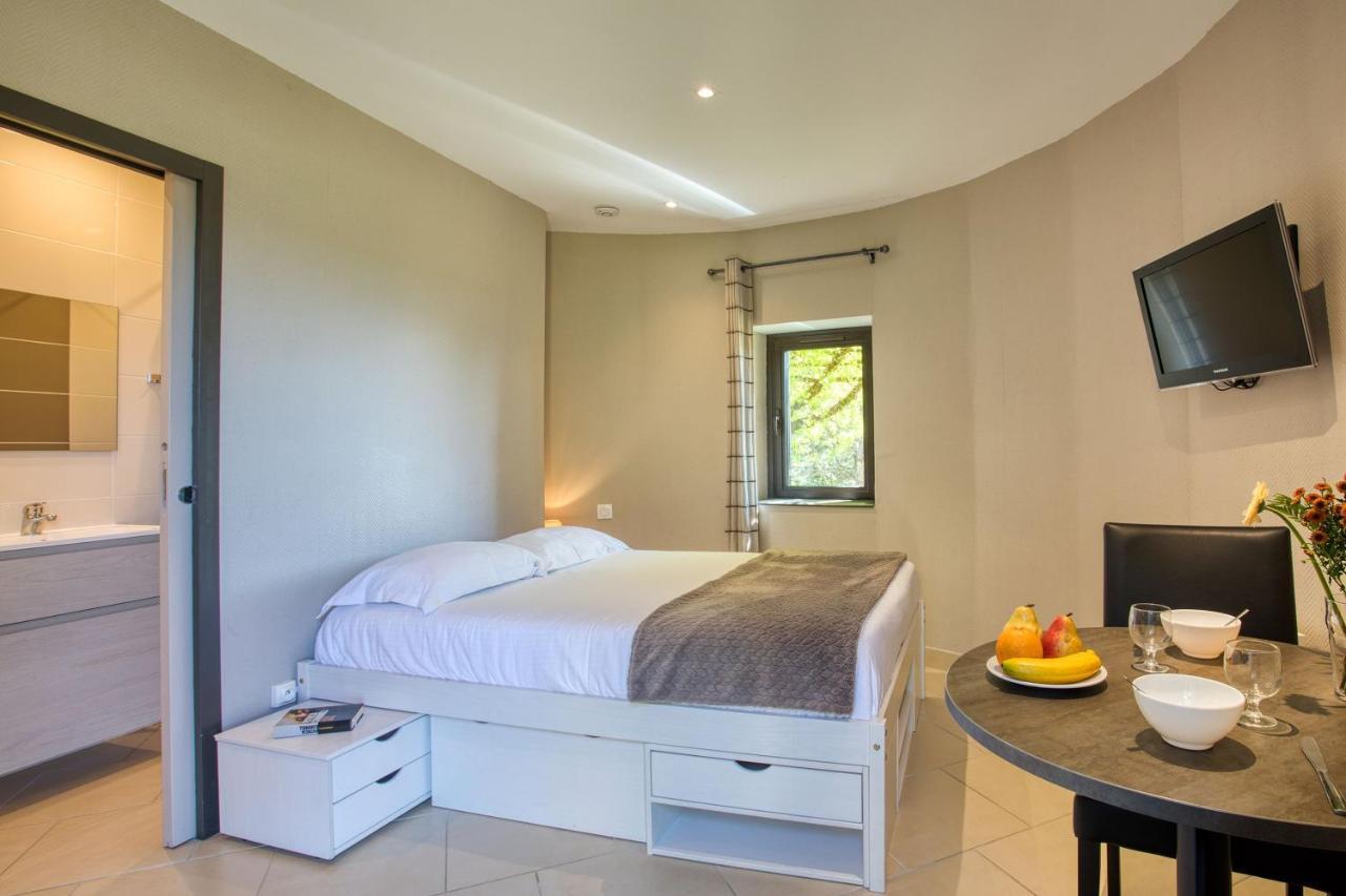 Combas Village De Holiday home Saint-Crepin-et-Carlucet