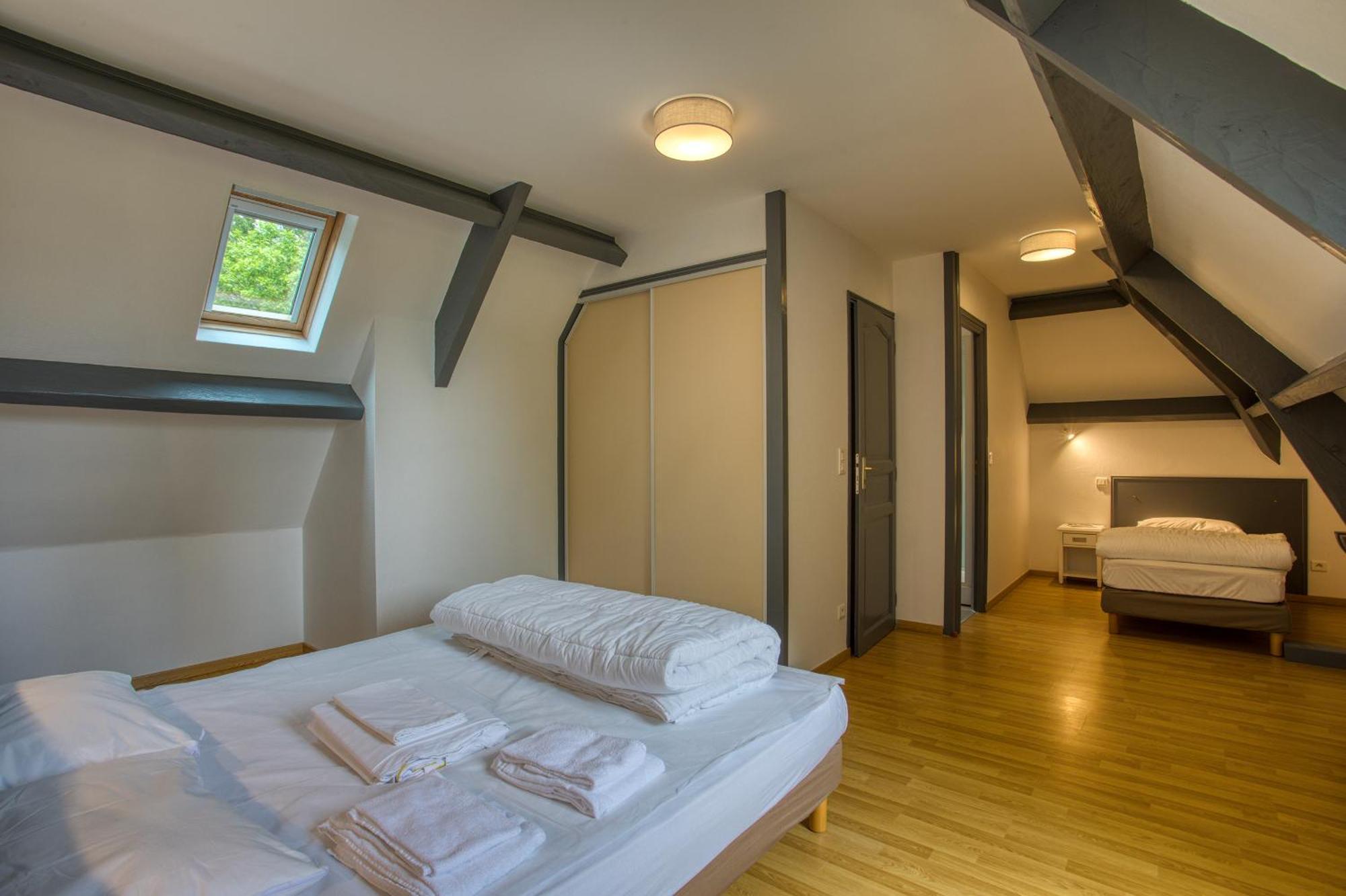 Combas Village De Holiday home Saint-Crepin-et-Carlucet