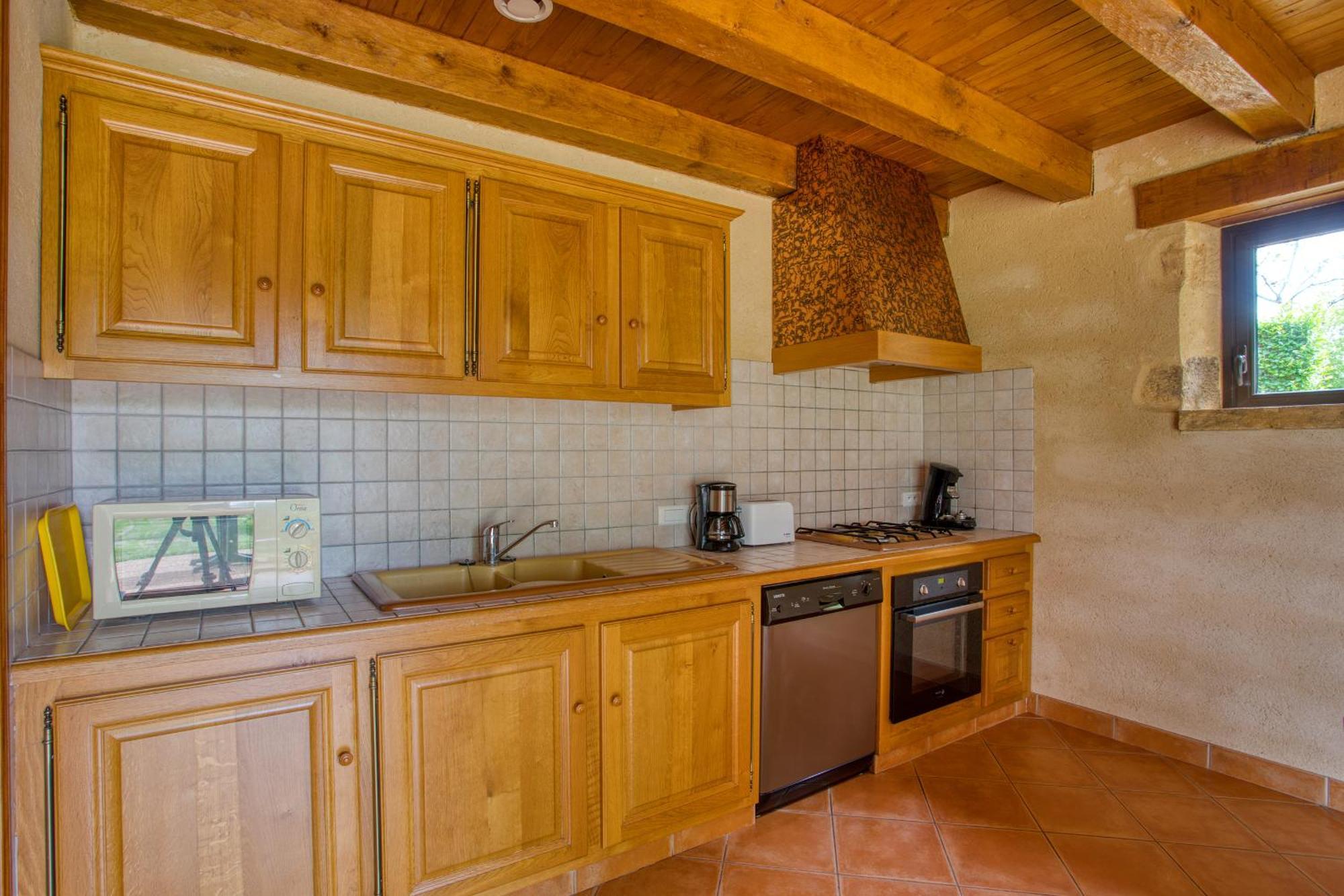 Combas Village De Holiday home Saint-Crepin-et-Carlucet