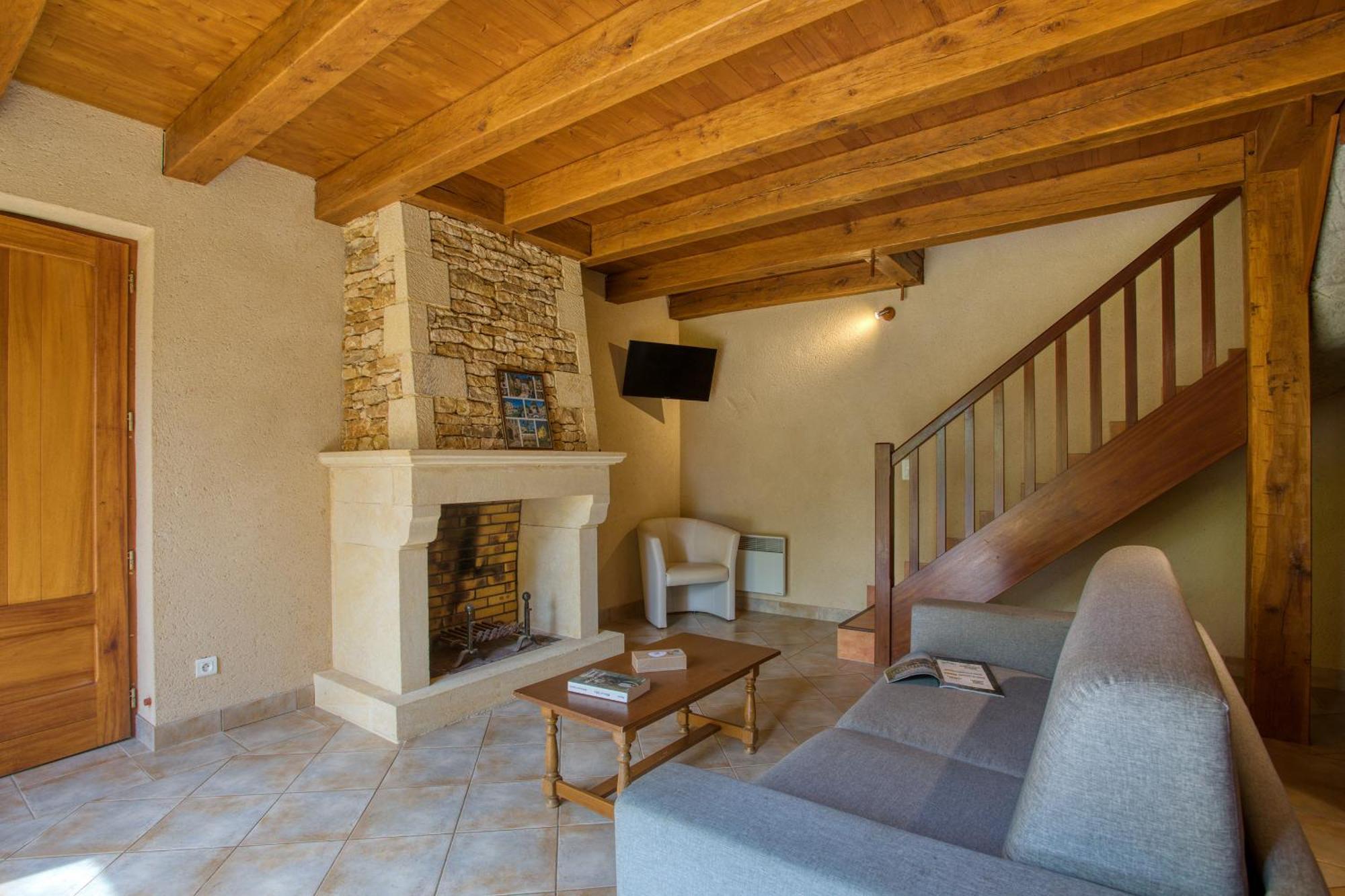 Combas Village De Holiday home
