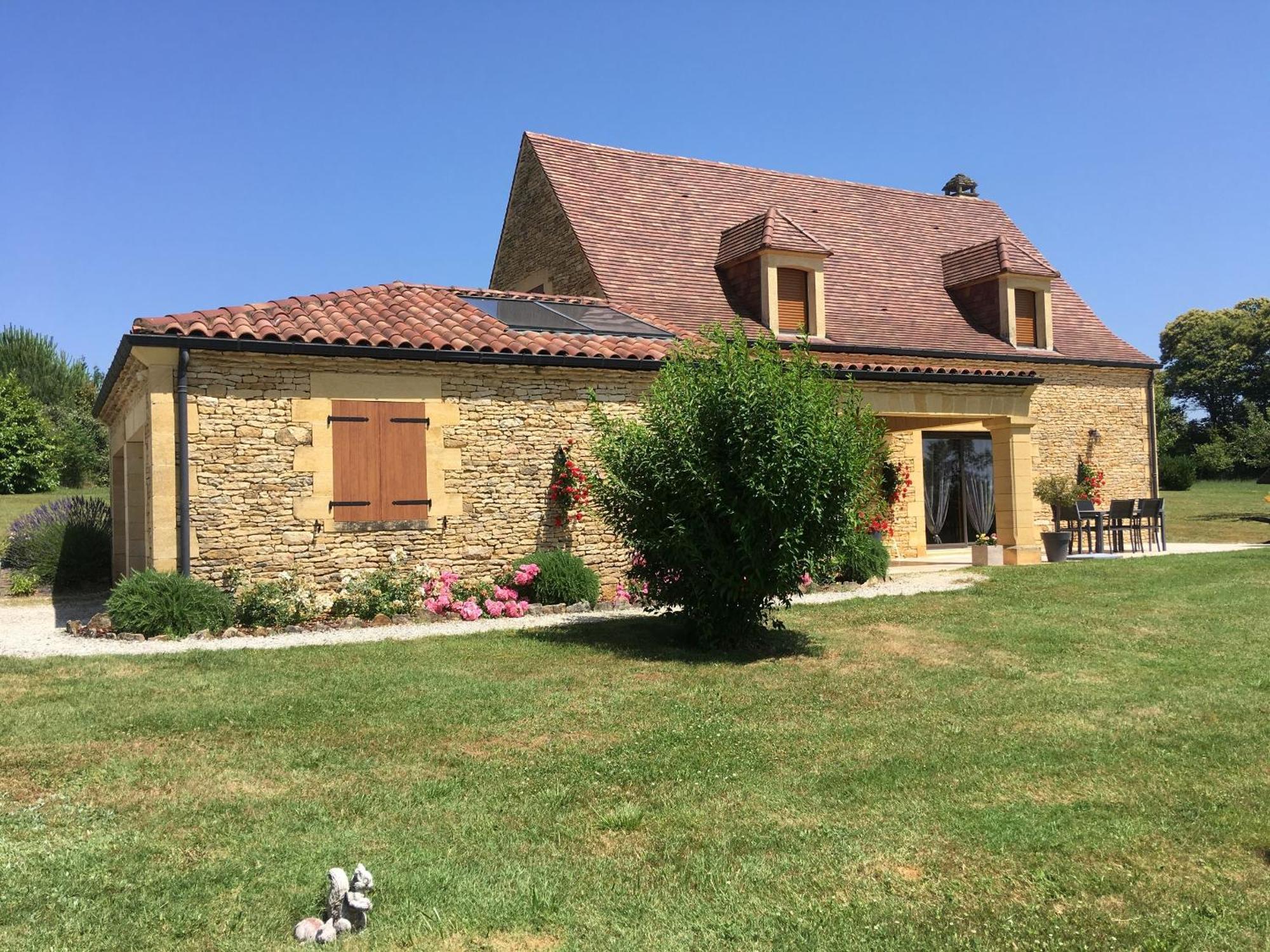 Combas Village De Holiday home